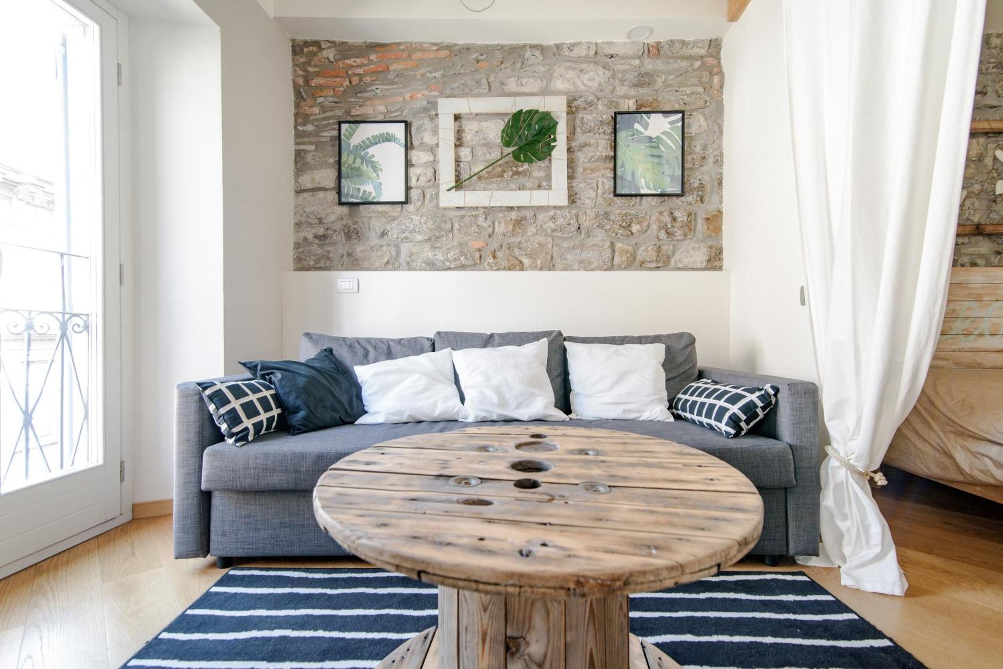 Gem Of The Lake - Luxury Apartment Como Old Town Exterior foto